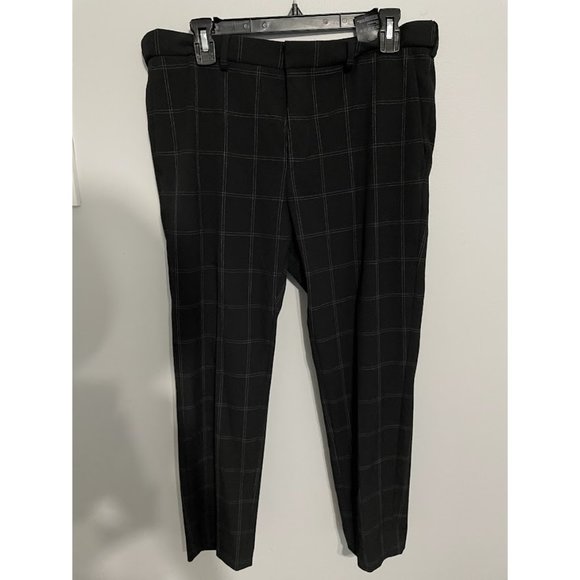 Full Set Black Blazer/Suit With Pants - Picture 3 of 3